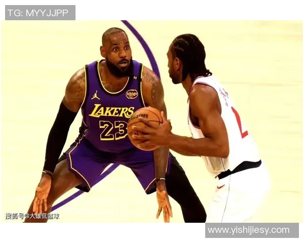 快船与湖人激战12月赛季对决星光璀璨的洛杉矶篮球盛宴