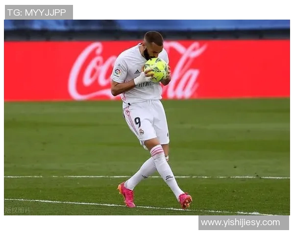 皇马惊险逆转拜仁本泽马加时赛绝杀成英雄