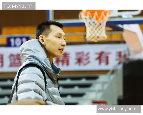 易建联：从篮球场的传奇到人生舞台的多重角色探寻与成长之路