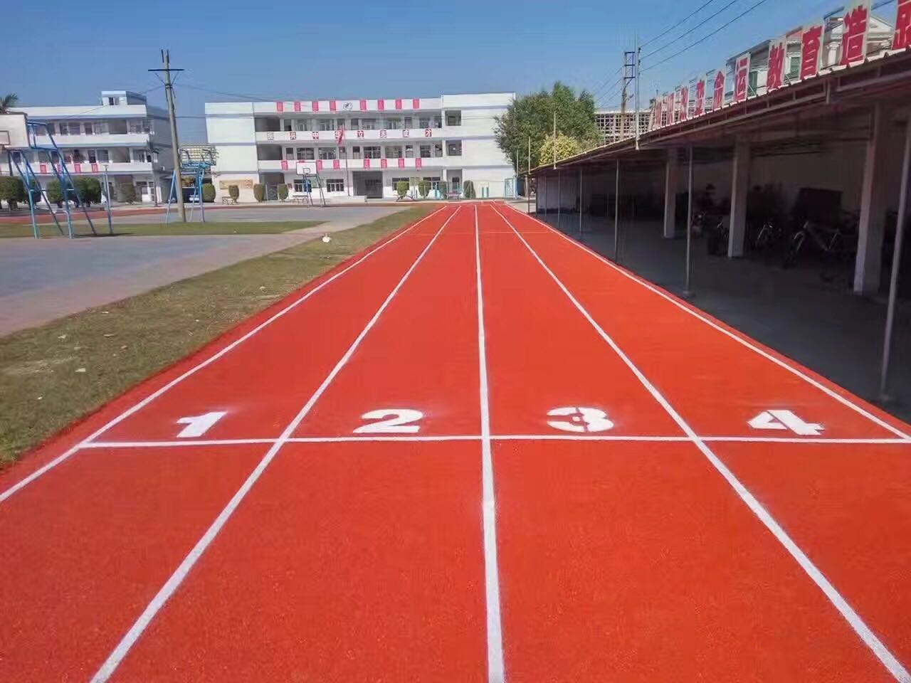 铺设塑胶跑道须要抵达什么规范？以下几点都要达标才行